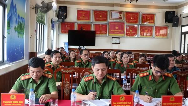 Công an phường Cẩm Thành: Quyết tâm hoàn thành thắng lợi nhiệm vụ công tác 6 tháng cuối năm 2025