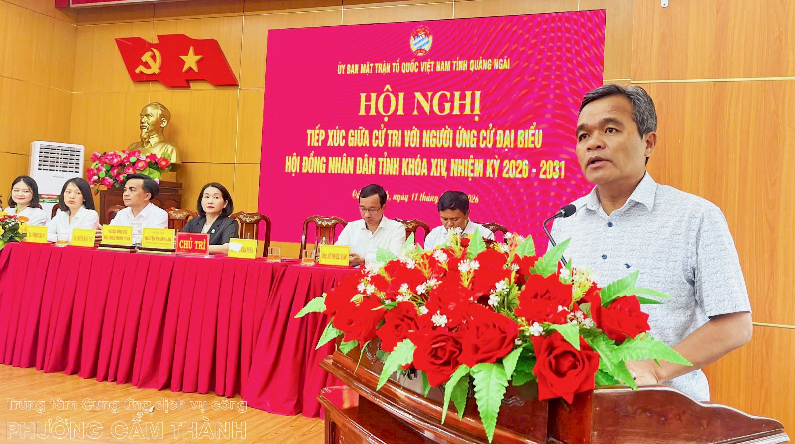 Ủy viên Trung ương Đảng, Bí thư Tỉnh ủy Quảng Ngãi Hồ Văn Niên trình bày chương tình hành động.